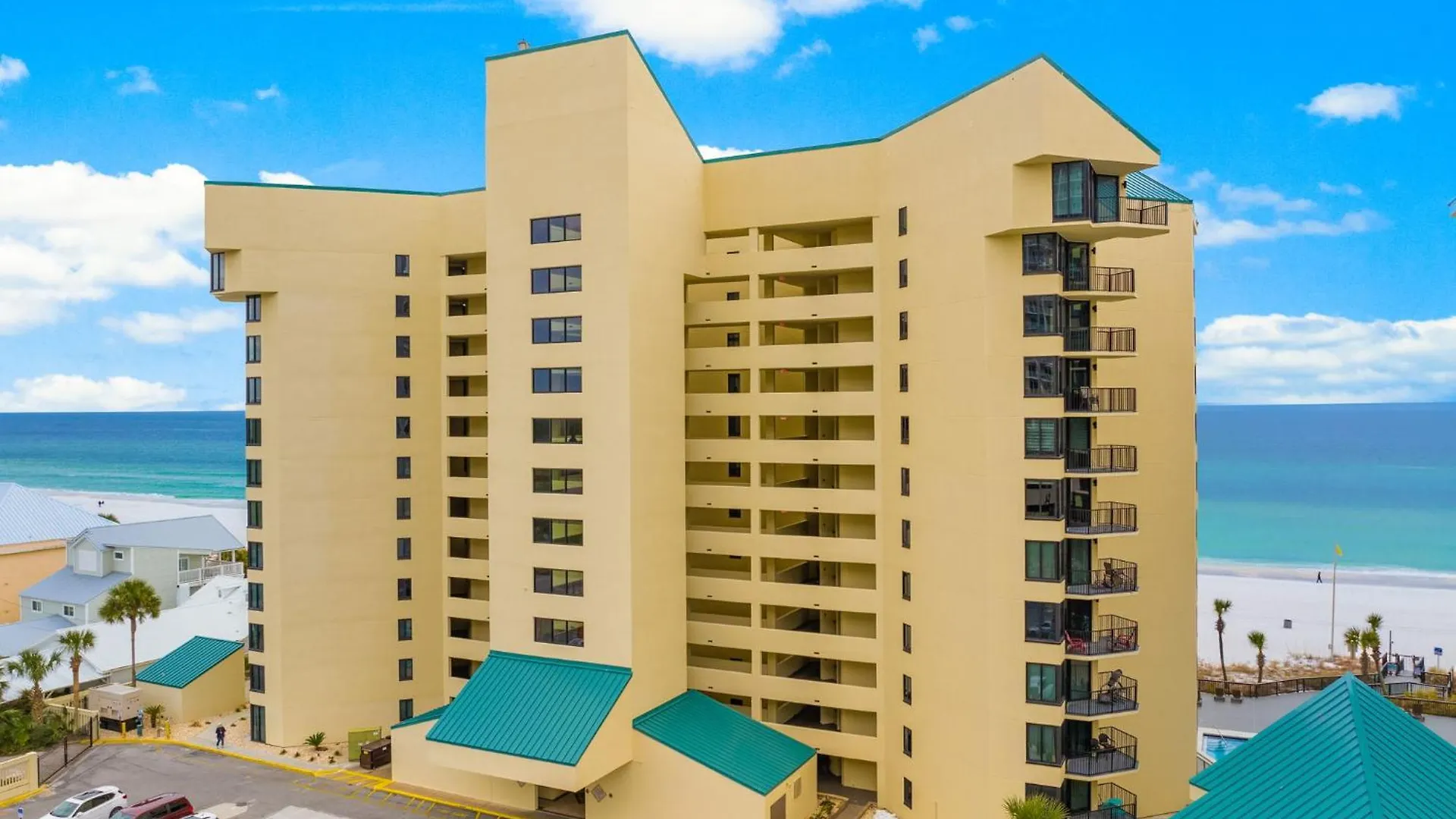 1St Floor Resort Condo! No Elevators! Free Beach Chair Service! By Dolce Vita Getaways Pcb بنما سيتي بيتش شقة